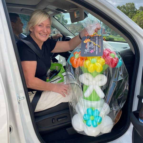 Vacay Vibes Flower Balloon Bouquet